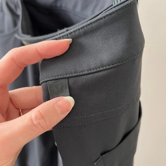 Lululemon Men’s ABC Pants - Picture 4 of 6